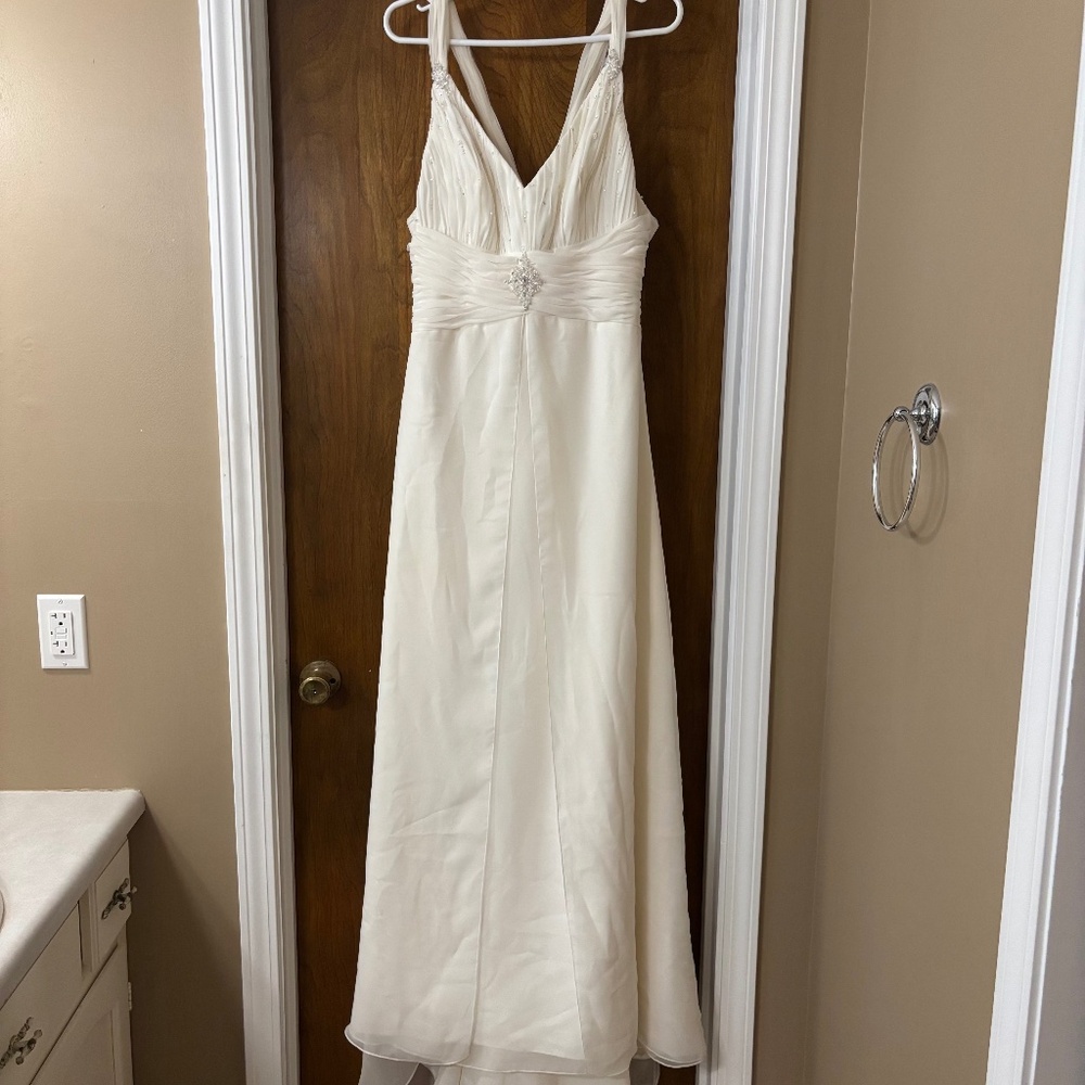 Ivory Wedding:Formal floor length dress